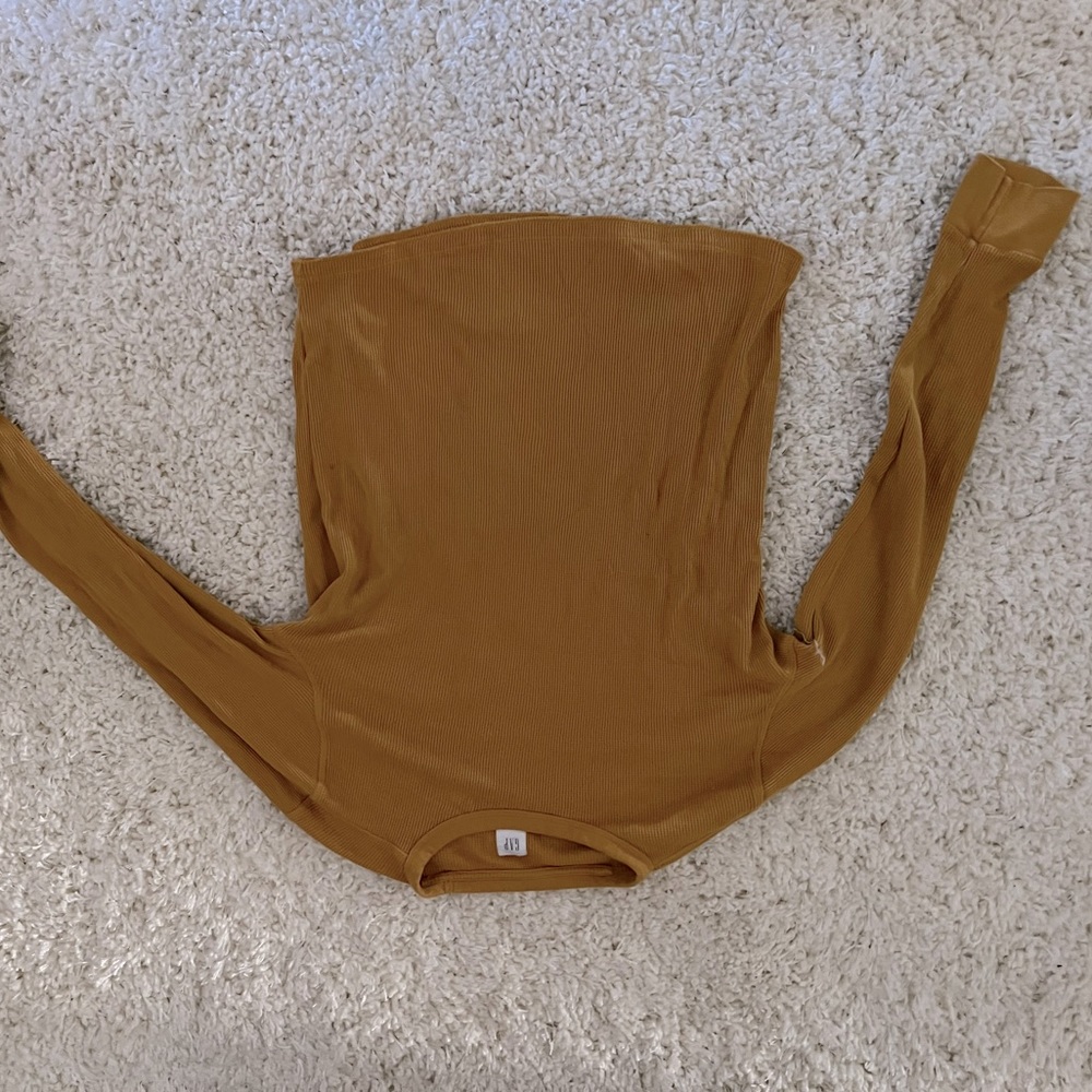 Yellow thermal long sleeve